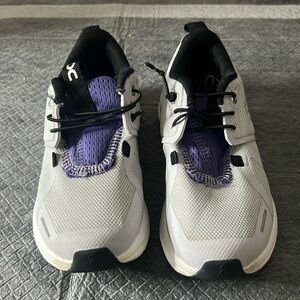 Kids On Cloud running shoes